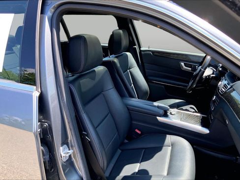 Used 2016 Mercedes-Benz E 350 4MATIC Wagon image 8