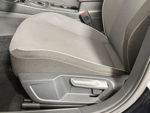 Used 2025 Volkswagen Jetta Sport FWD image 12