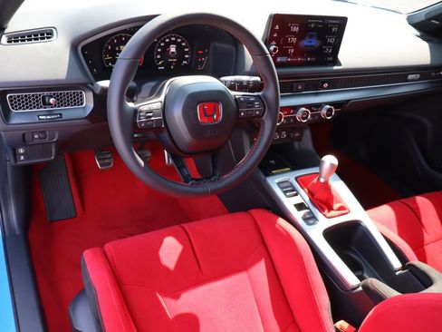 Used 2025 Honda Civic Type R image 8