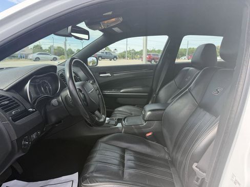 Used 2021 Chrysler 300 S RWD image 12