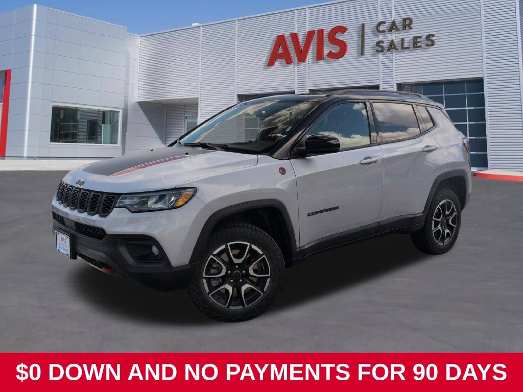 Used 2025 Jeep Compass Trailhawk AWD/4WD image 1