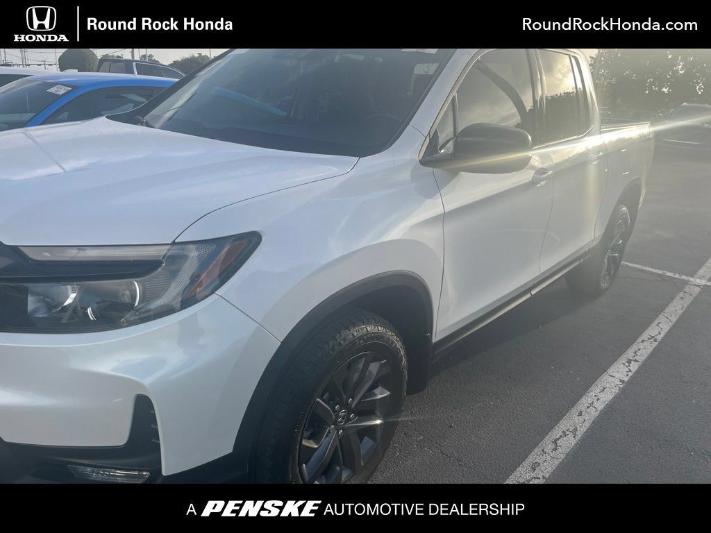 Certified 2024 Honda Ridgeline Sport image 1