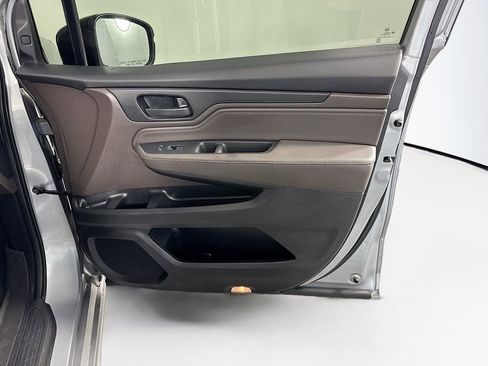 Certified 2018 Honda Odyssey Touring image 27