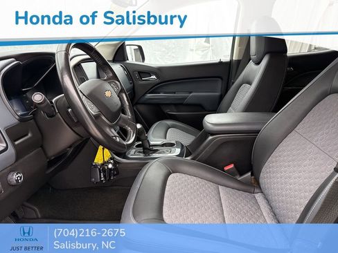 Used 2018 Chevrolet Colorado Z71 image 15