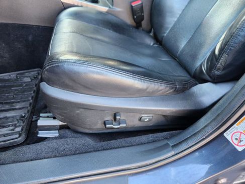 Used 2010 Subaru Outback 2.5i Limited image 48