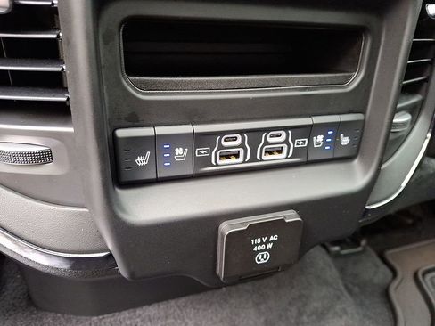 Certified 2026 RAM 1500 Limited AWD/4WD image 11