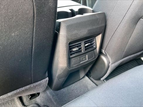 Used 2024 Chevrolet Colorado LT w/ LT Convenience Package RWD image 33