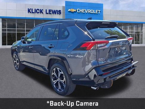 Used 2024 Toyota RAV4 XSE w/ Weather Package AWD/4WD image 5