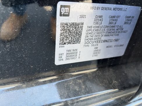 Used 2022 Chevrolet Silverado 1500 RST AWD/4WD image 9