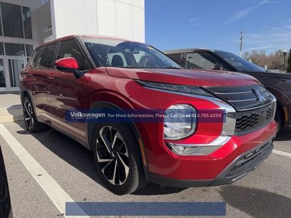 Used 2022 Mitsubishi Outlander ES