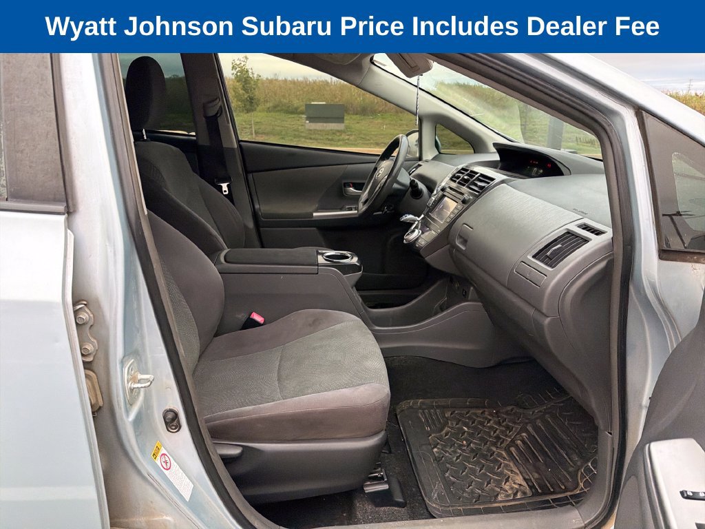 Used 2014 Toyota Prius V Two FWD image 40