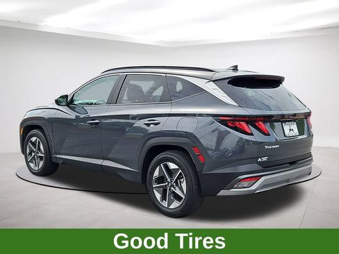Used 2025 Hyundai Tucson SEL FWD image 5