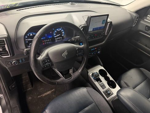 Used 2021 Ford Bronco Sport Outer Banks w/ Outer Banks Package (96D) image 12