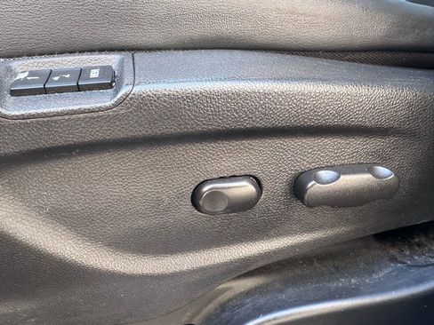 Used 2013 Buick Encore Premium image 13