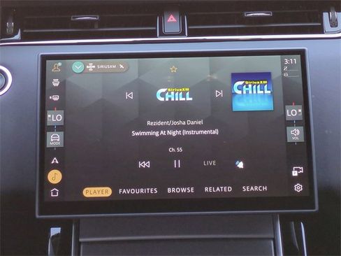 Used 2026 Land Rover Range Rover Evoque S image 18