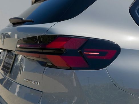 New 2026 BMW X5 sDrive40i w/ M Sport Package image 4