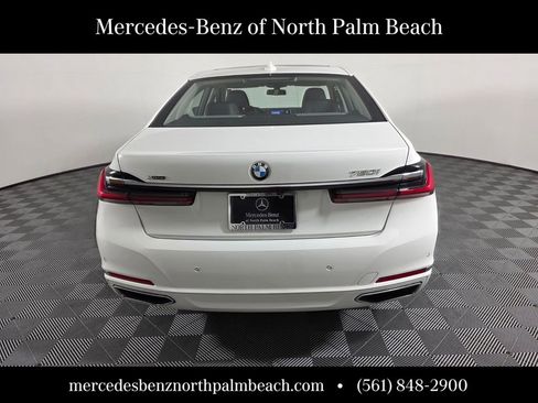 Used 2022 BMW 750i xDrive 750i xDrive image 5
