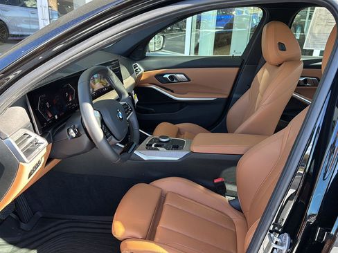 Certified 2025 BMW 330i Sedan w/ Premium Package image 7