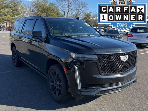 Used 2023 Cadillac Escalade ESV Sport w/ LPO, ONYX Package image 1