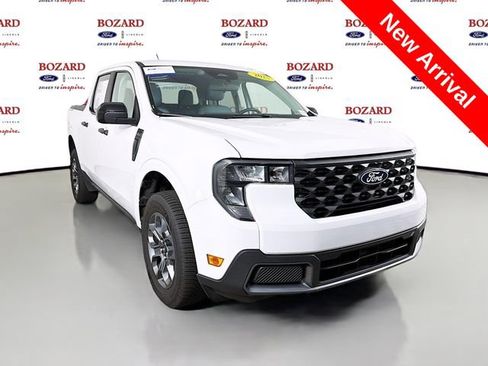 Certified 2025 Ford Maverick XLT w/ XLT Luxury Package AWD/4WD image 1