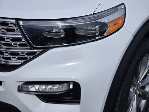 Used 2022 Ford Explorer Limited AWD/4WD image 8