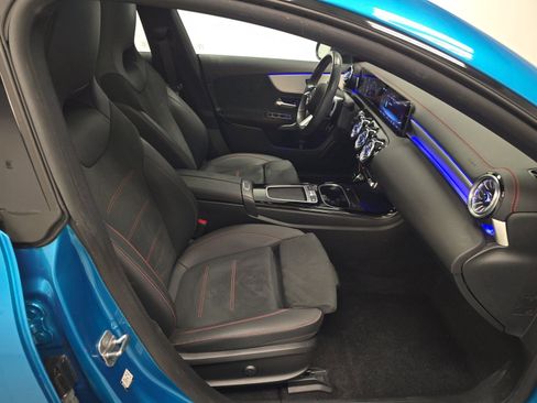 Used 2025 Mercedes-Benz CLA 250 w/ AMG Night Package image 6
