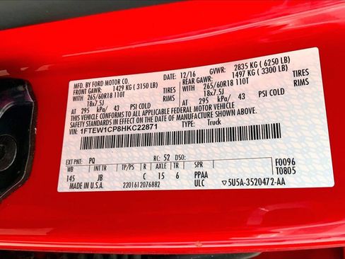 Used 2017 Ford F150 XLT w/ Equipment Group 302A Luxury RWD image 8