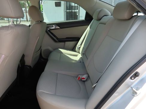 Used 2013 Kia Forte EX FWD image 7