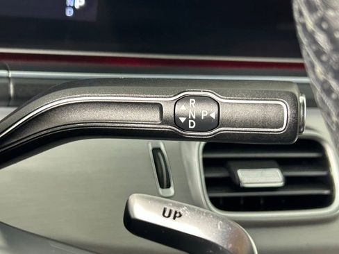 Used 2024 Mercedes-Benz GLE 63 AMG S w/ Driver Assistance Package image 36