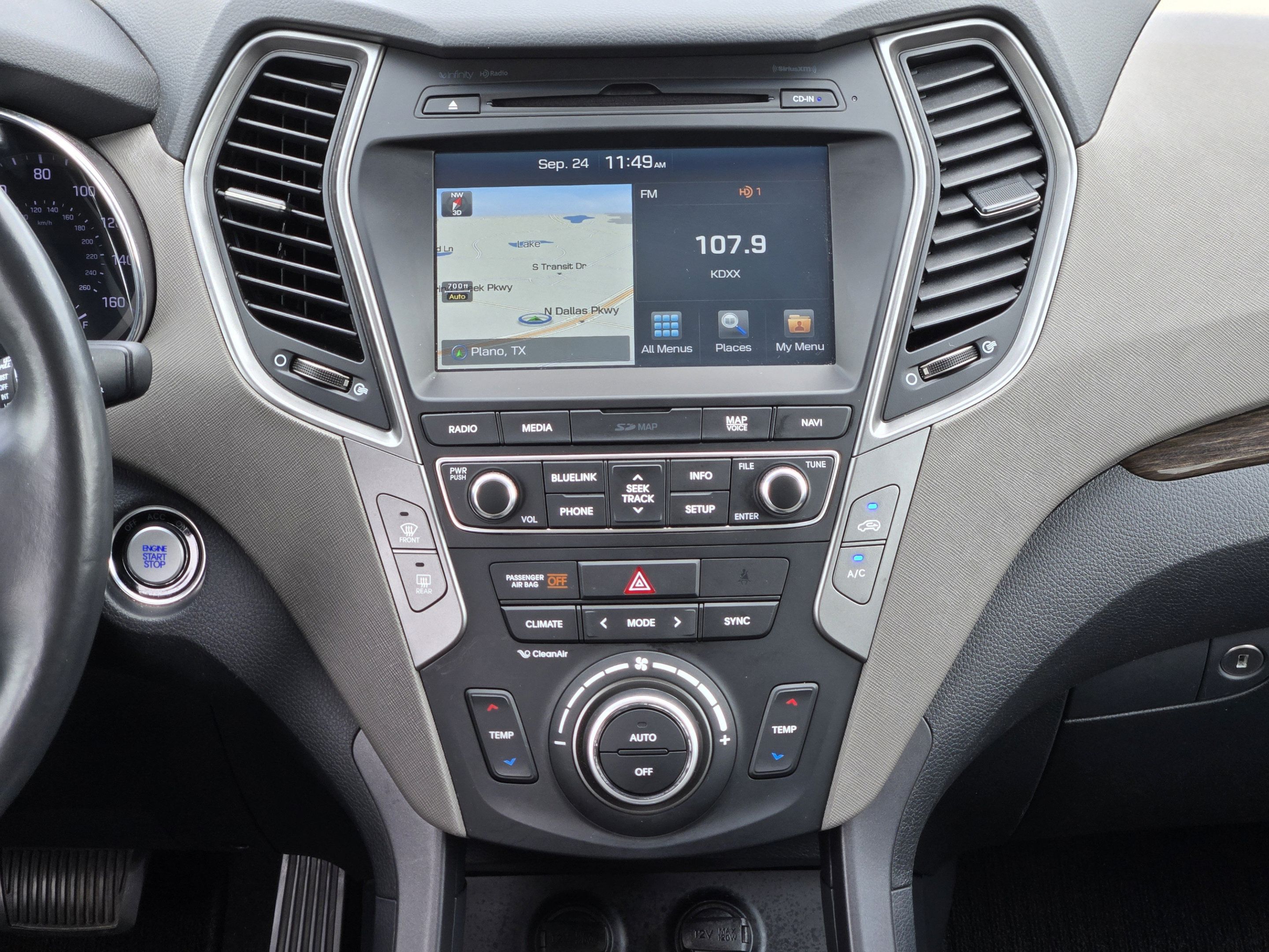 Used 2017 Hyundai Santa Fe Sport FWD image 12