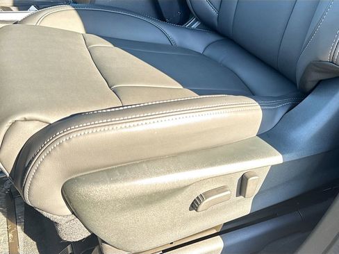 New 2026 Subaru Ascent Premium image 23