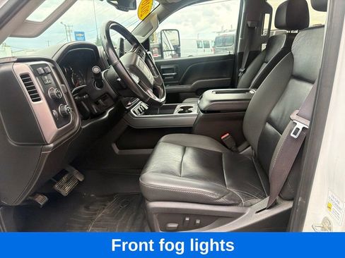 Used 2016 GMC Sierra 2500 SLT w/ All-Terrain HD Package AWD/4WD image 14