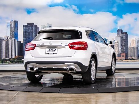 Used 2018 Mercedes-Benz GLA 250 4MATIC image 8