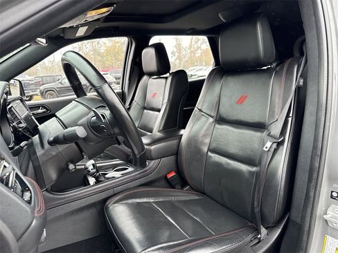 Used 2024 Dodge Durango GT image 13