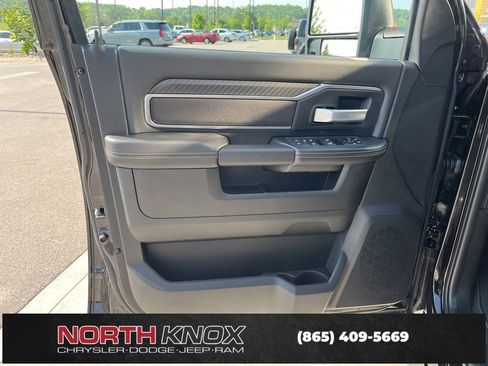 New 2025 RAM 3500 Big Horn image 5