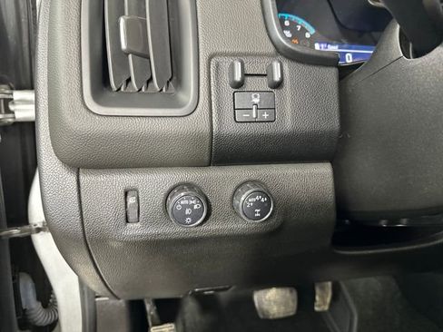 Used 2018 Chevrolet Colorado LT w/ LT Convenience Package image 27