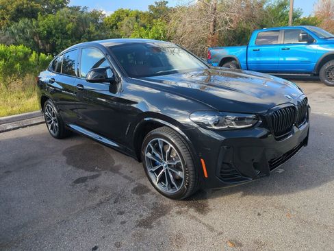 Used 2025 BMW X4 M40i image 2
