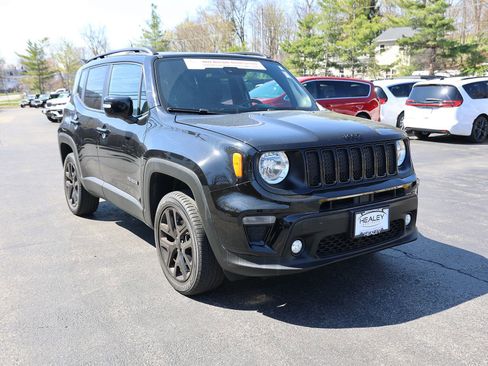 Used 2022 Jeep Renegade Altitude image 1