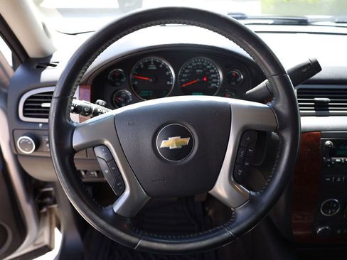 Used 2012 Chevrolet Tahoe LT AWD/4WD image 13
