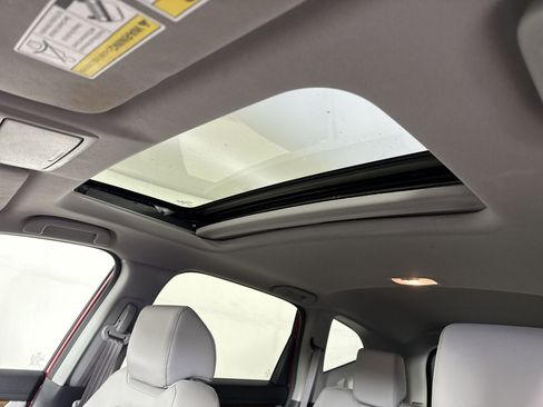 Used 2022 Honda CR-V Touring image 18