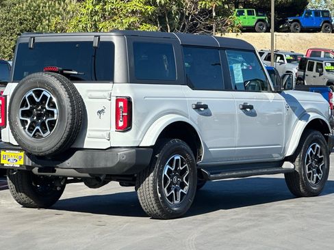 New 2026 Ford Bronco Outer Banks image 4