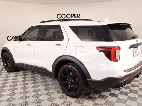 Used 2020 Ford Explorer ST w/ ST Street Pack image 24