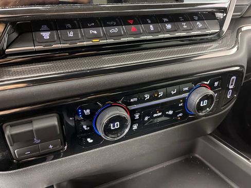 New 2026 Chevrolet Silverado 2500 ZR2 AWD/4WD image 34