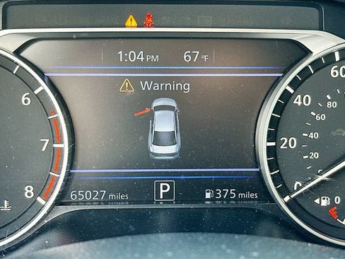 Used 2024 Nissan Altima 2.5 SR FWD image 13