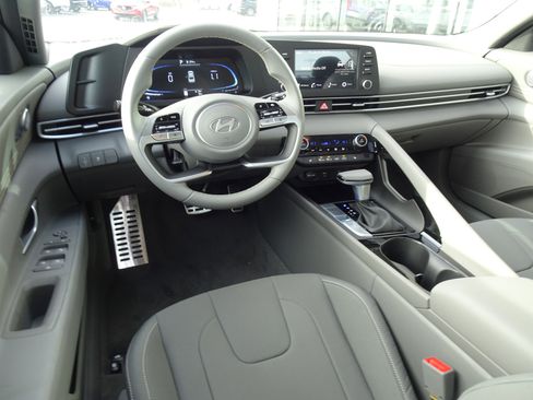 New 2026 Hyundai Elantra SEL Sport Premium image 14