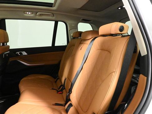 New 2026 BMW X7 xDrive40i image 4