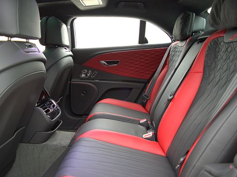 Certified 2023 Bentley Flying Spur S V8 image 36