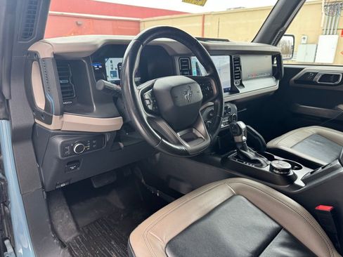 Used 2022 Ford Bronco Wildtrak image 27
