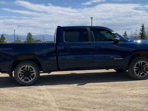 Used 2020 RAM 1500 Big Horn AWD/4WD image 5