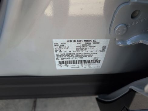 New 2026 Ford Explorer Active w/ Active Comfort Package image 37